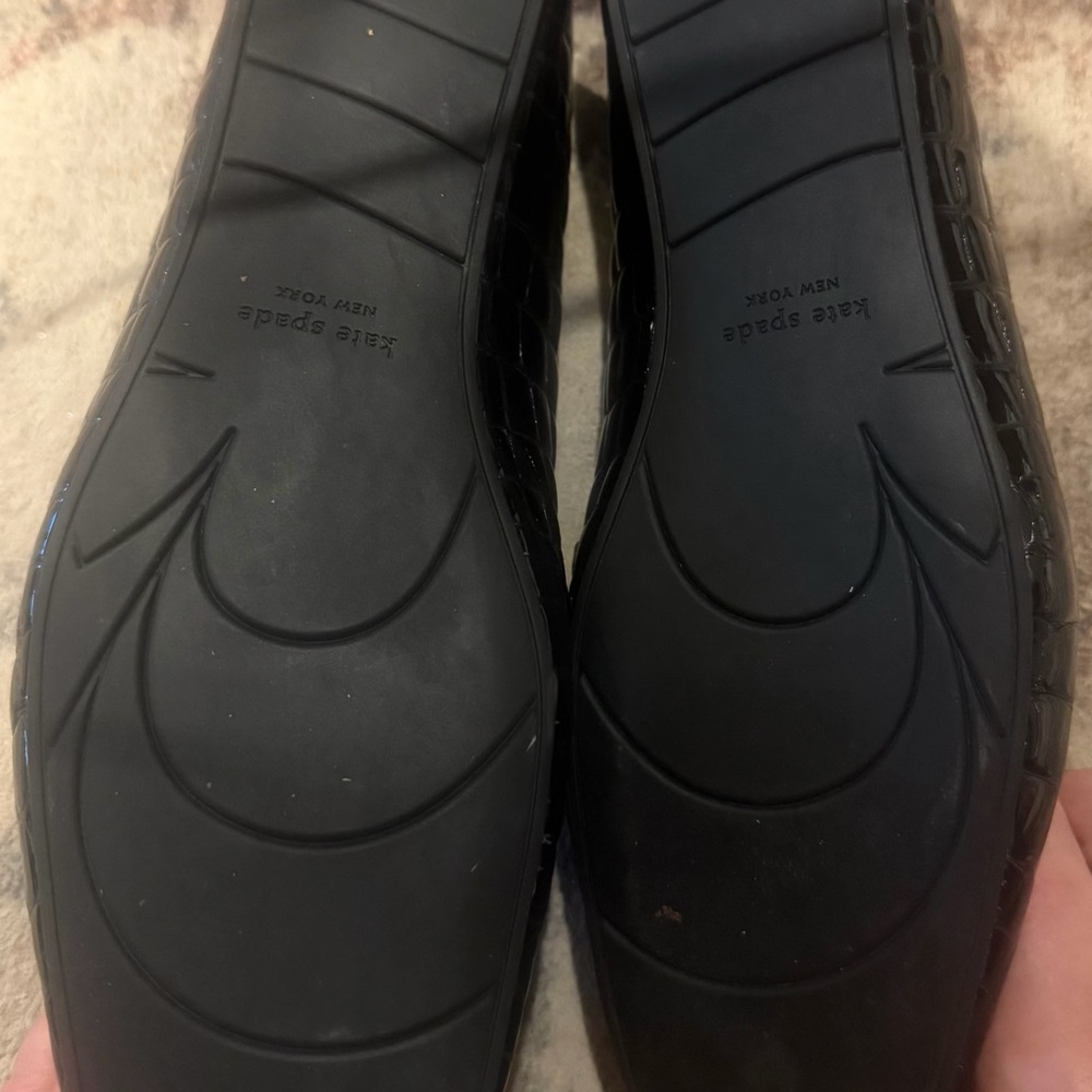 Kate Spade Black Croc-Embossed Loafers with Gold Detail - Picture 6 of 6
